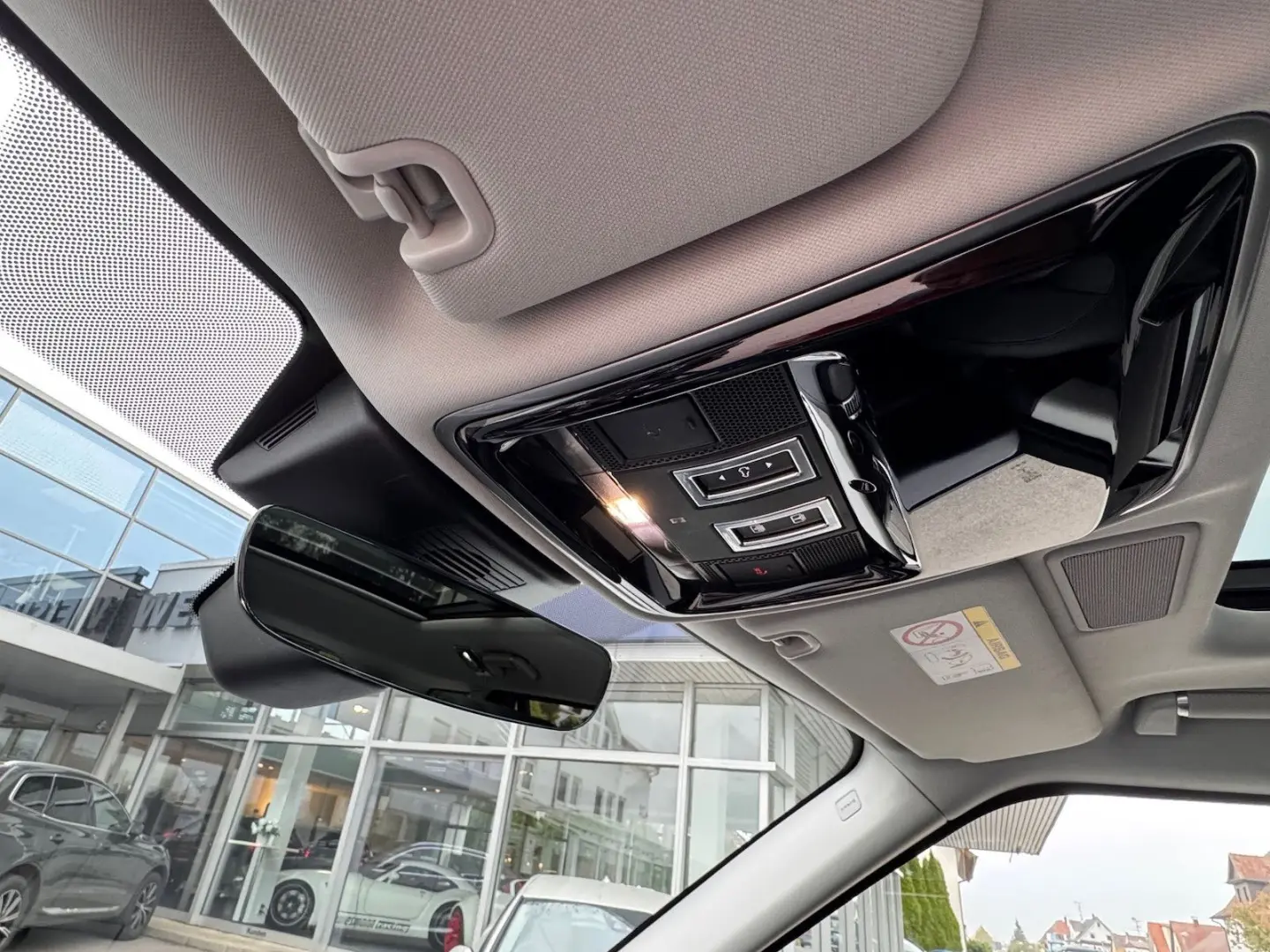 Range Rover HSE LFW Pano Ebony-Sitze PremiumLED