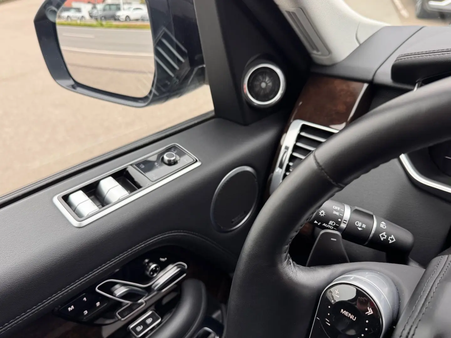Range Rover HSE LFW Pano Ebony-Sitze PremiumLED