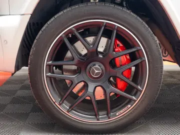 Mercedes-Benz G63 AMG