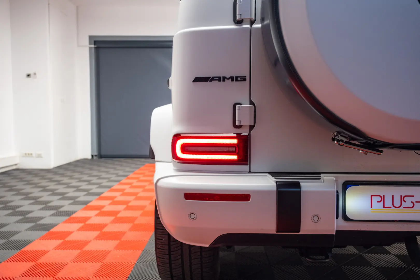 Mercedes-Benz G63 AMG