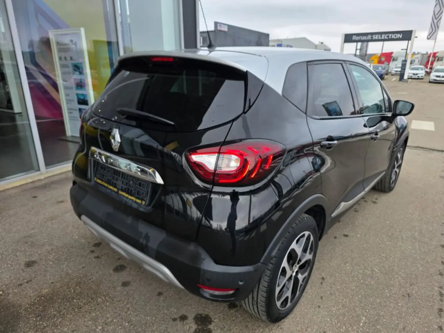 RENAULT CAPTUR TCe 90 Intens