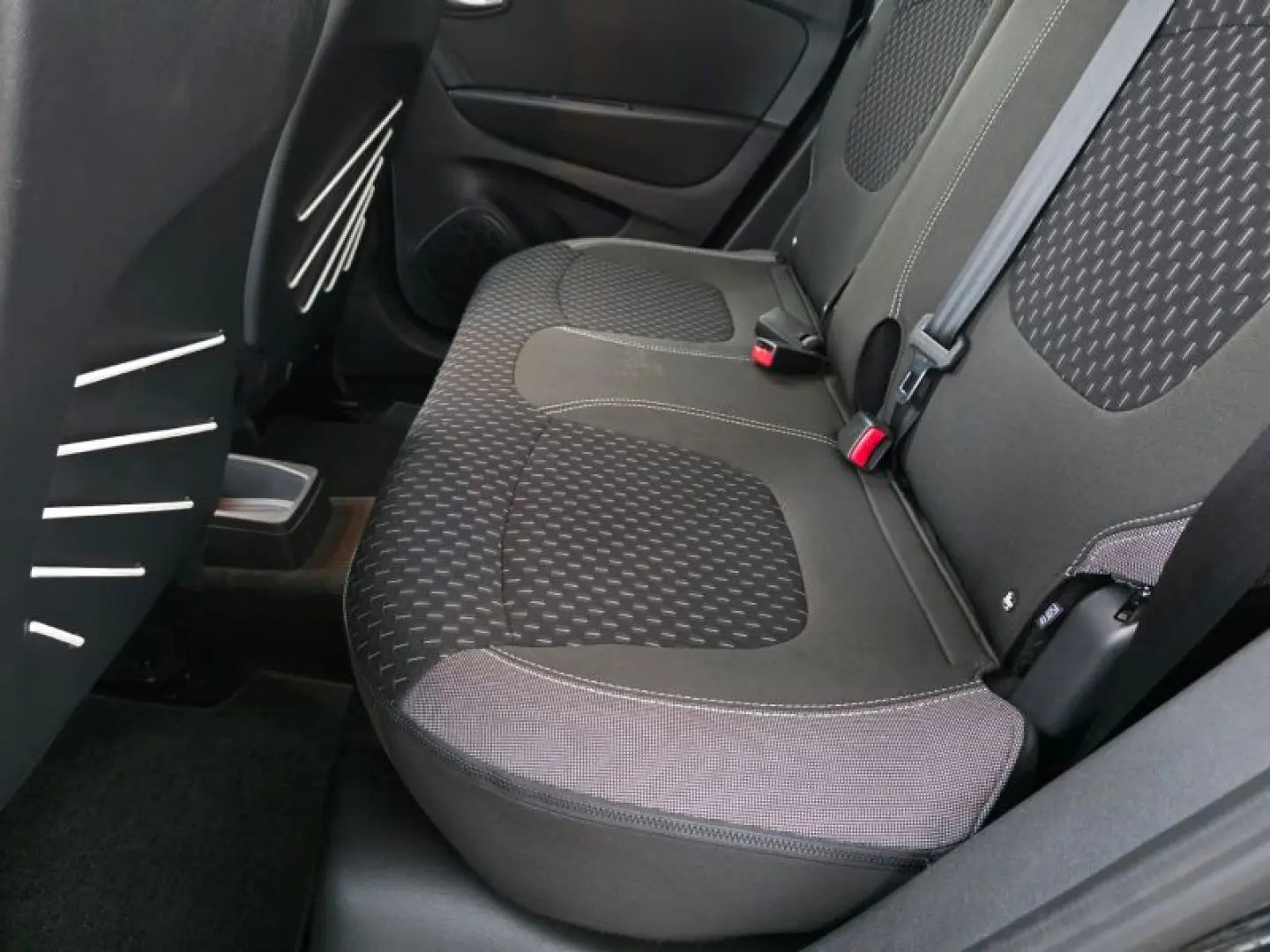 RENAULT CAPTUR TCe 90 Intens