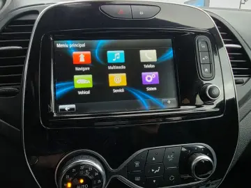 RENAULT CAPTUR TCe 90 Intens