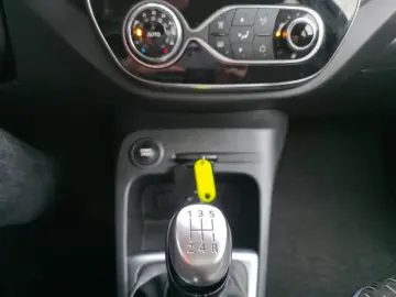 RENAULT CAPTUR TCe 90 Intens