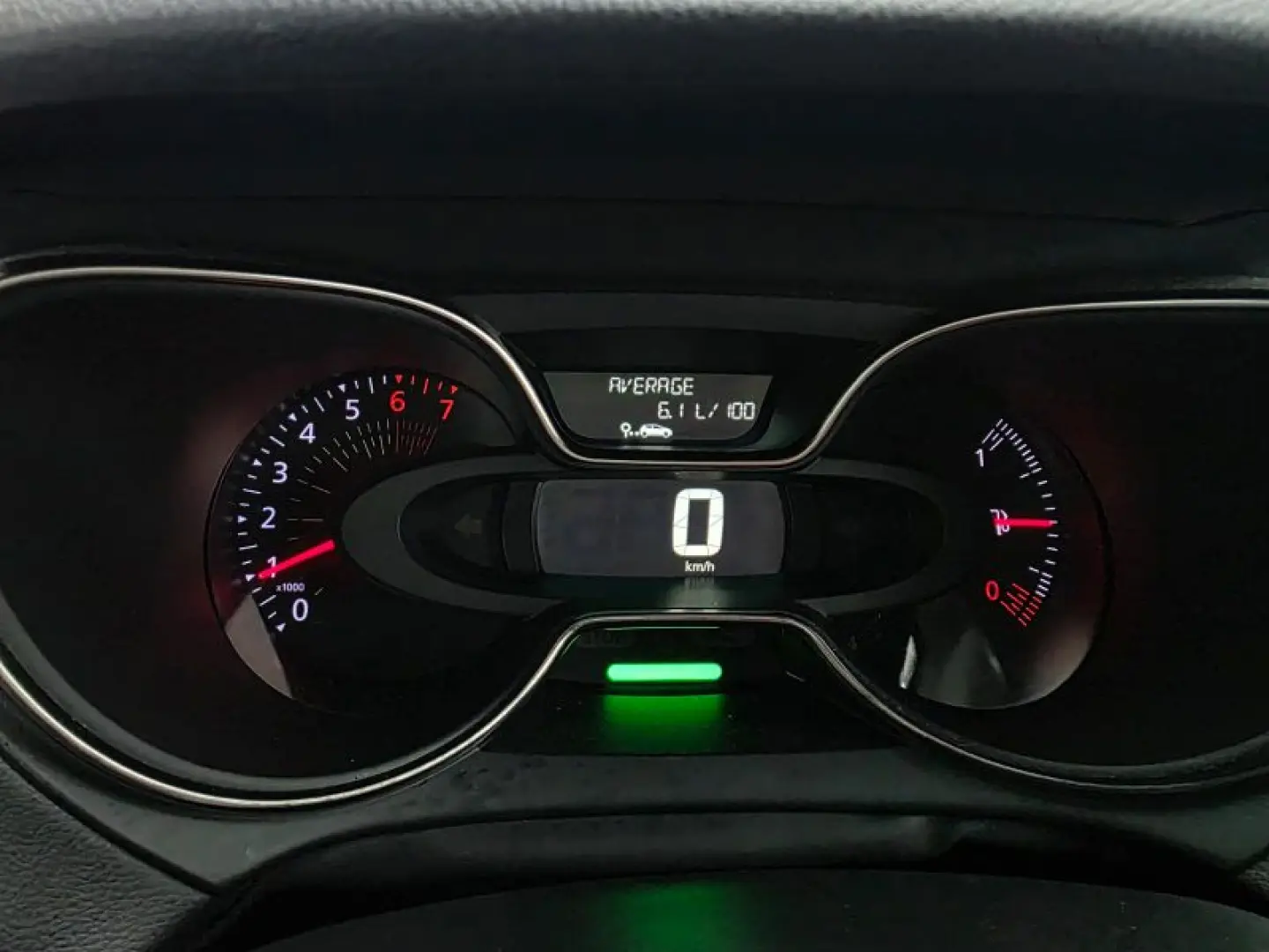 RENAULT CAPTUR TCe 90 Intens