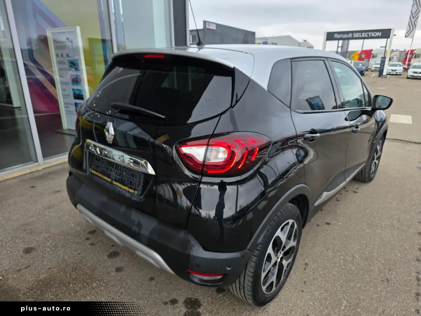 RENAULT CAPTUR TCe 90 Intens