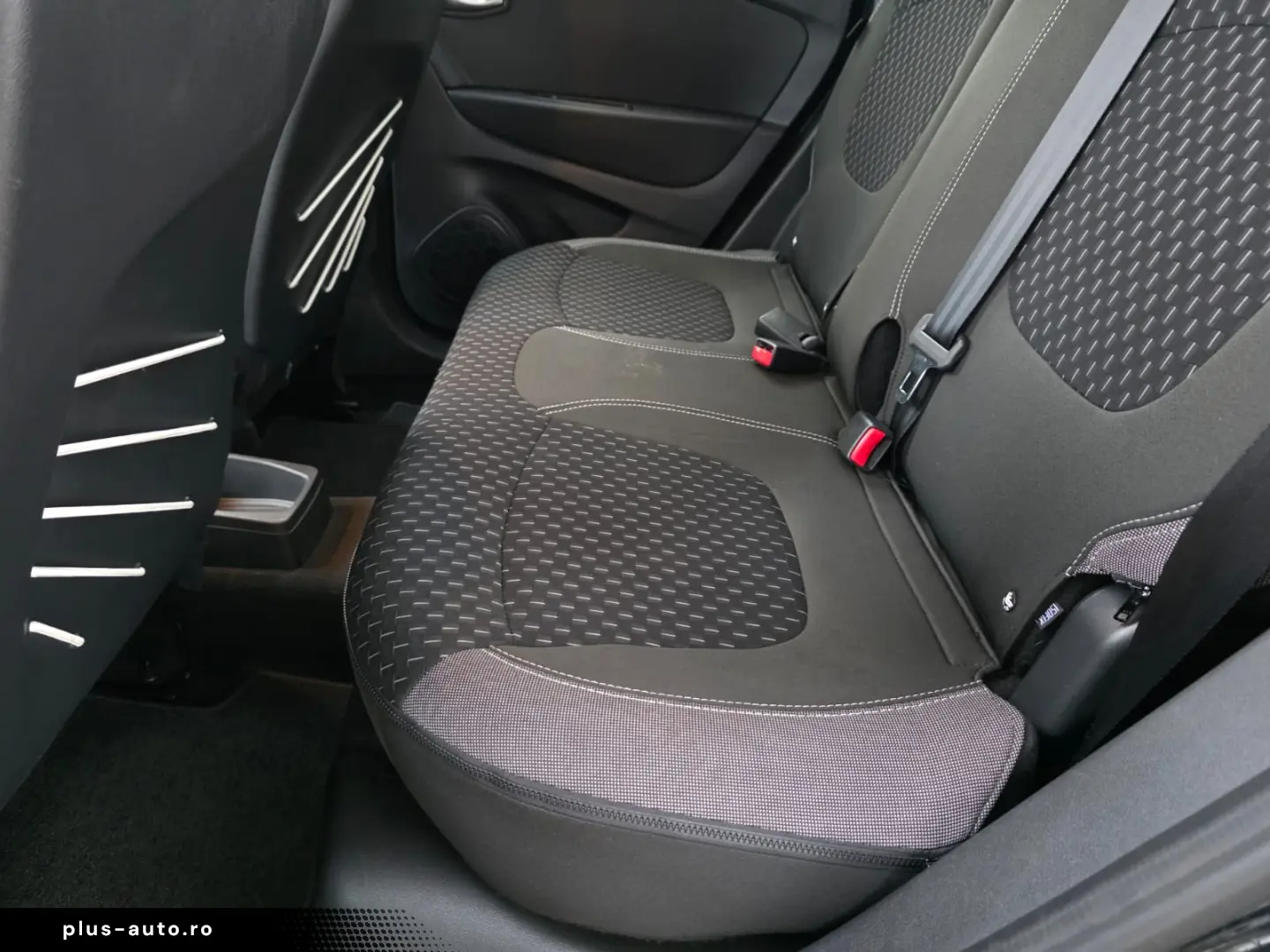 RENAULT CAPTUR TCe 90 Intens