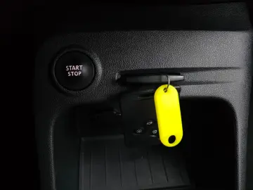 RENAULT CAPTUR TCe 90 Intens