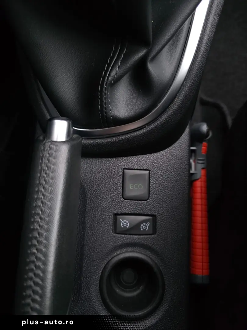 RENAULT CAPTUR TCe 90 Intens