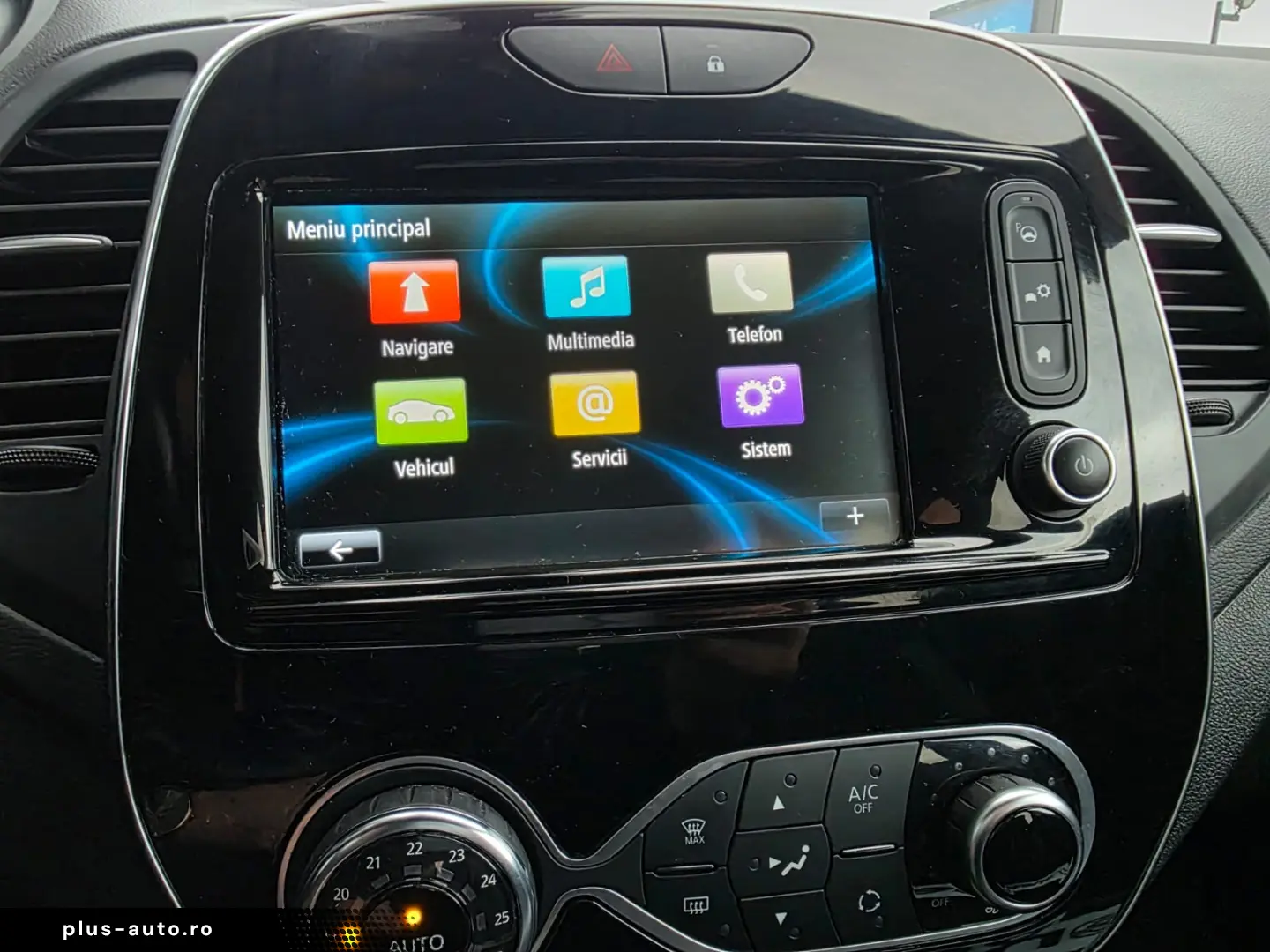 RENAULT CAPTUR TCe 90 Intens