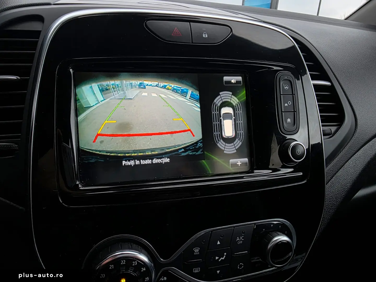 RENAULT CAPTUR TCe 90 Intens