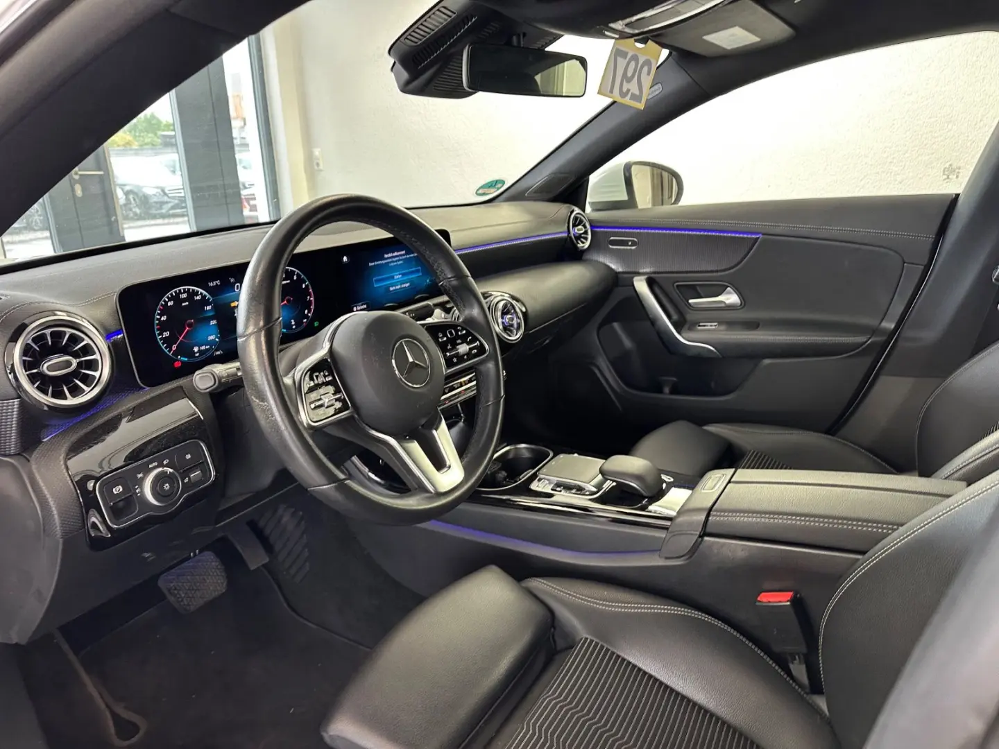 CLA 200 Progressive Kamera SHZ Navi LED Ambiente