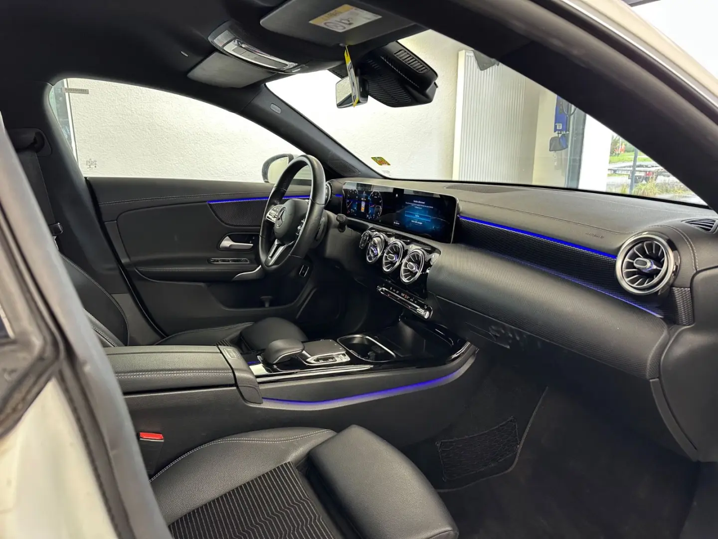 CLA 200 Progressive Kamera SHZ Navi LED Ambiente