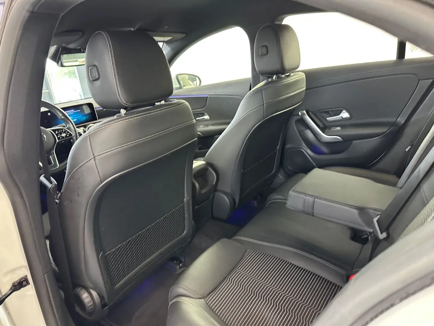 CLA 200 Progressive Kamera SHZ Navi LED Ambiente