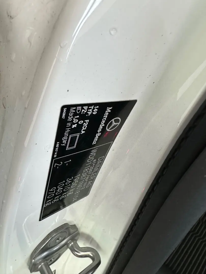 CLA 200 Progressive Kamera SHZ Navi LED Ambiente