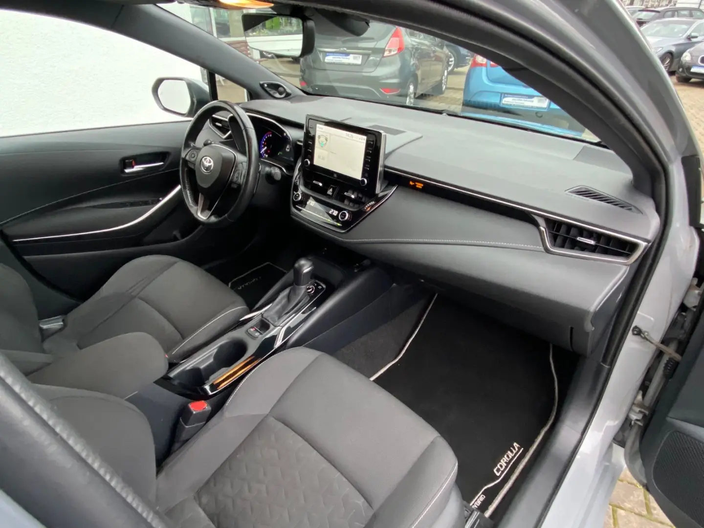 Corolla 2.0 Hybrid Club  NAVI  LED  KAMERA EURO6