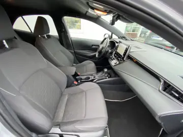 Corolla 2.0 Hybrid Club  NAVI  LED  KAMERA EURO6