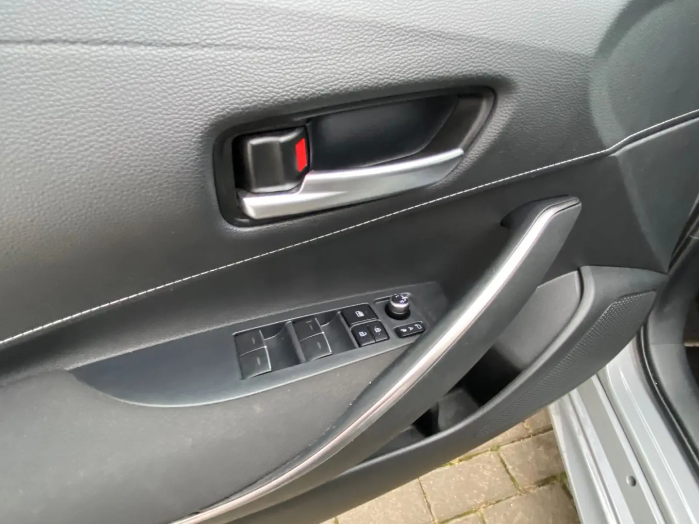 Corolla 2.0 Hybrid Club  NAVI  LED  KAMERA EURO6