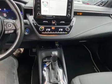 Corolla 2.0 Hybrid Club  NAVI  LED  KAMERA EURO6