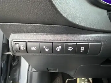 Corolla 2.0 Hybrid Club  NAVI  LED  KAMERA EURO6