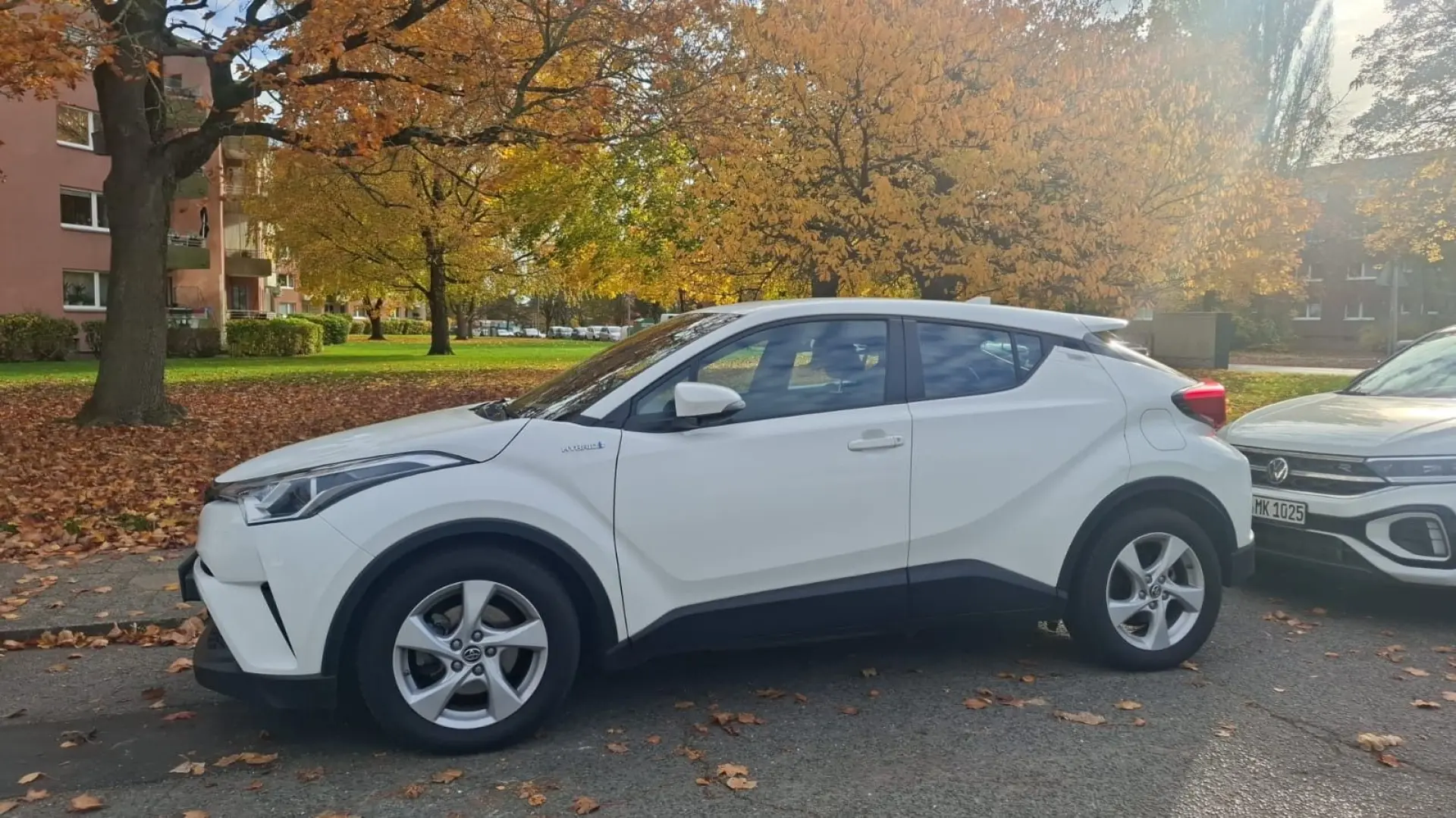 C-HR Hybrid Flow SHZ BT Kamera