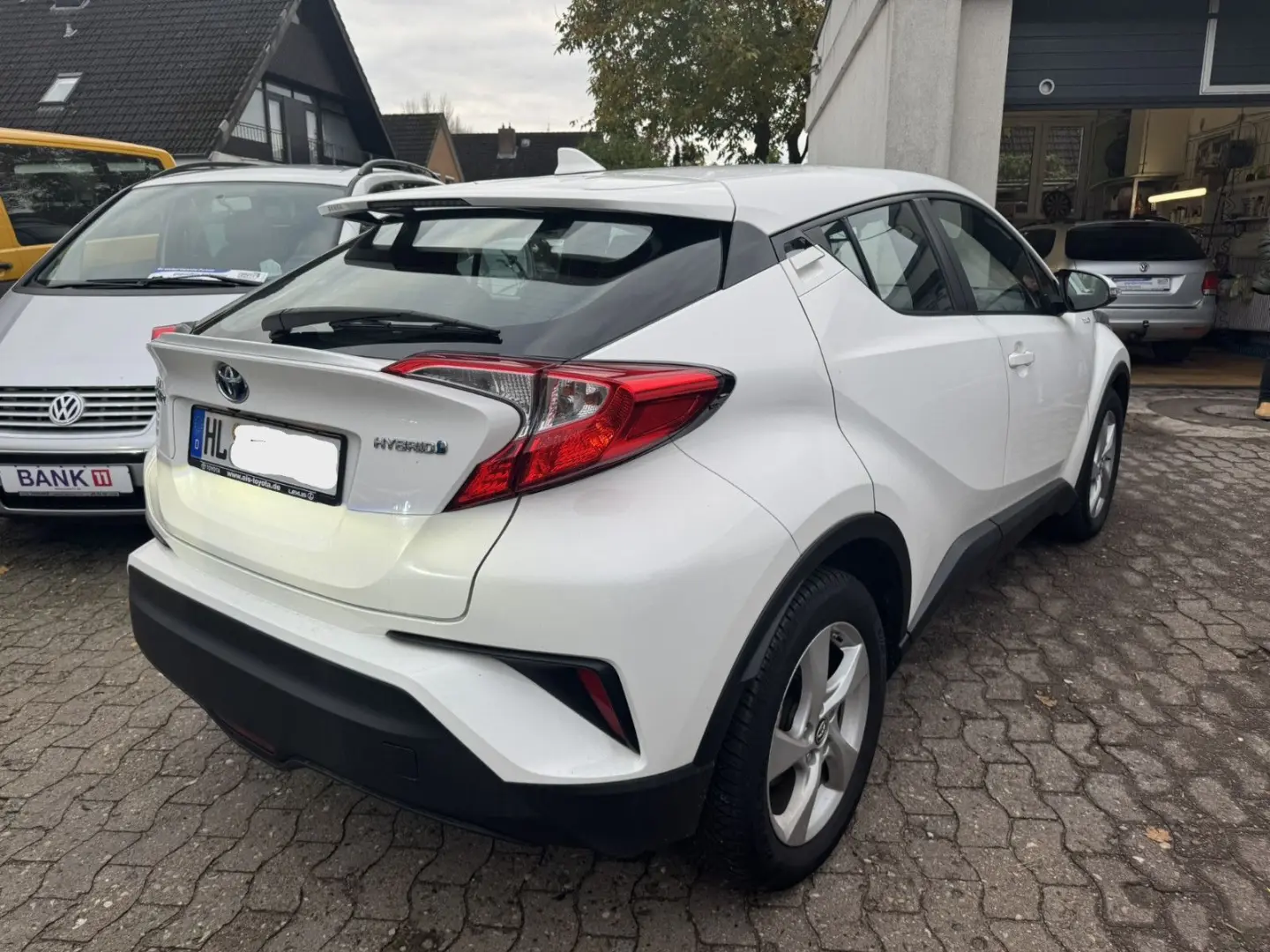 C-HR Hybrid Flow SHZ BT Kamera