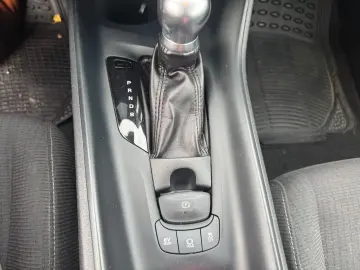 C-HR Hybrid Flow SHZ BT Kamera