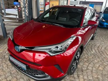 C-HR Hybrid Club