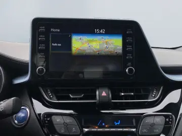 C-HR 1.8 Hybrid Team D  LED ACC Kamera Navi SHZ