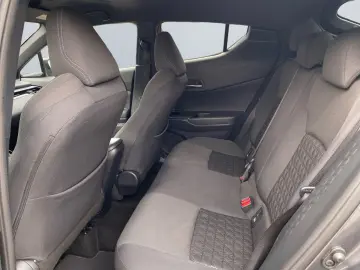 C-HR 1.8 Hybrid Team D  LED ACC Kamera Navi SHZ