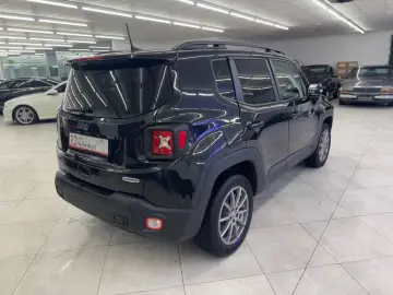 Renegade Limited Plug-In-Hybrid 4xe