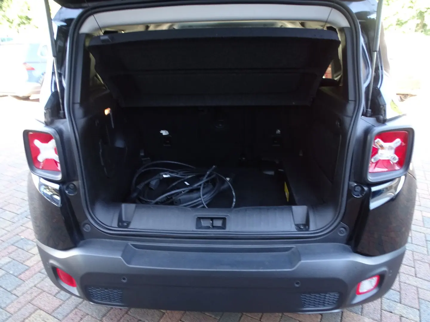 Renegade 4x4 eHybrid  SHZ LED NAVI