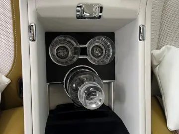 ROLLS-ROYCE CULLINAN SERIES II STARLIGHT