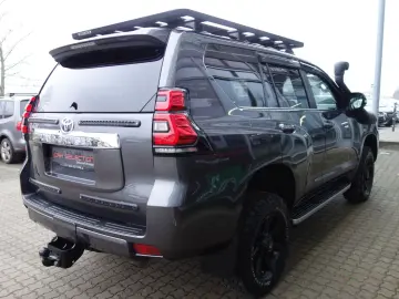 Land Cruiser 2 8 D-4D OFFROAD-PAKET SCHNORCHEL