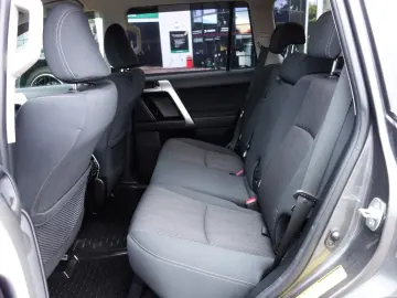 Land Cruiser 2 8 D-4D OFFROAD-PAKET SCHNORCHEL