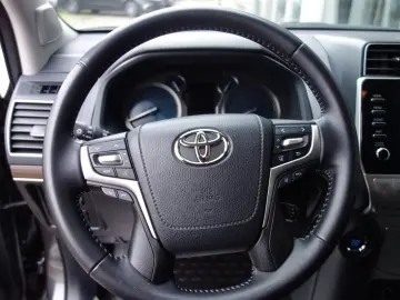 Land Cruiser 2 8 D-4D OFFROAD-PAKET SCHNORCHEL