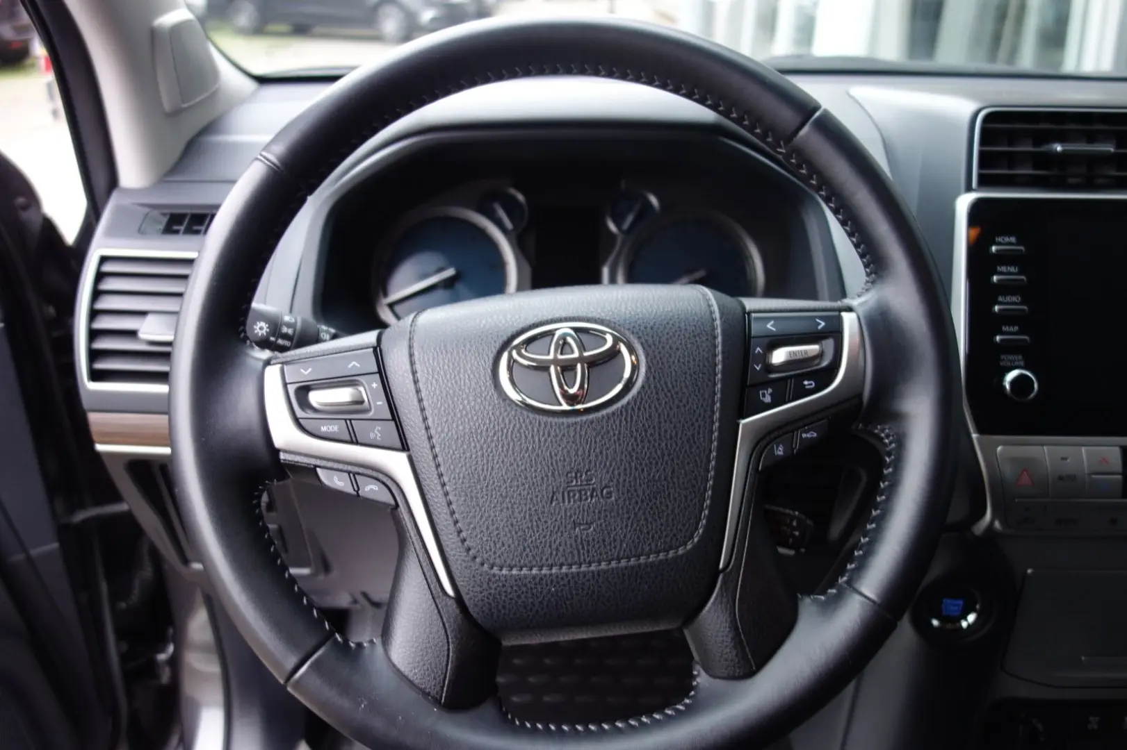 Land Cruiser 2 8 D-4D OFFROAD-PAKET SCHNORCHEL