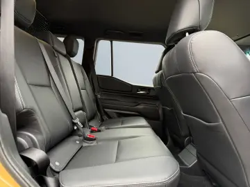 Land Cruiser 2.8 D-4D Automatik Executive  360