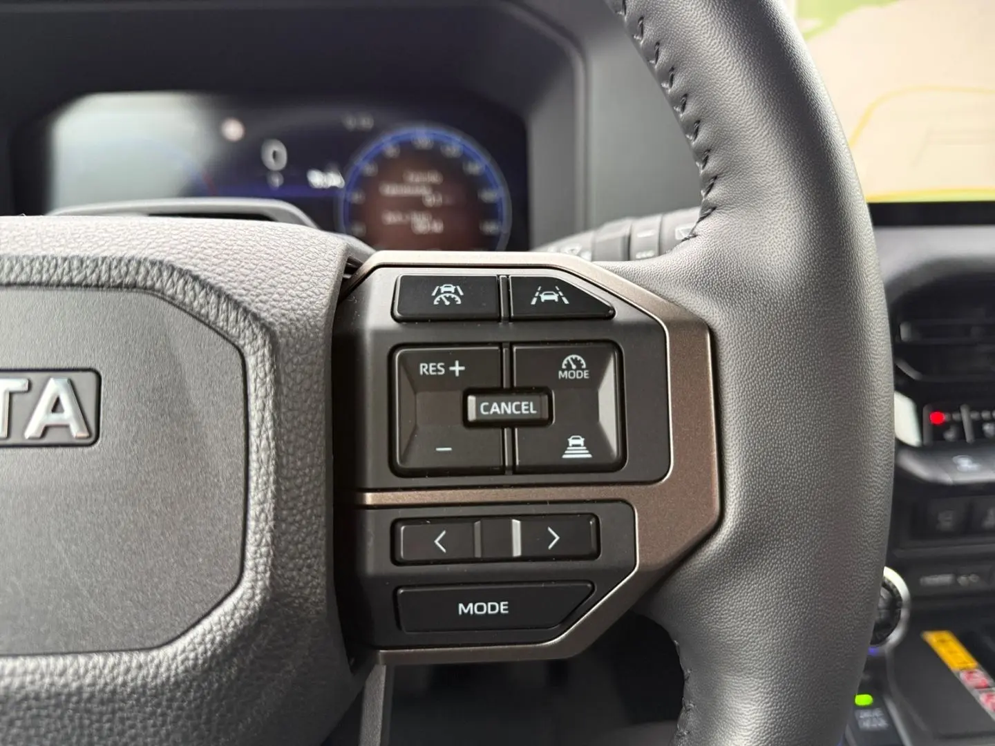 Land Cruiser 2.8 D-4D Automatik Executive  360