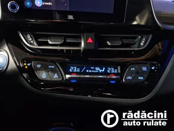 TOYOTA C-HR 2.0i HIBRID BI-TONE 152 CP