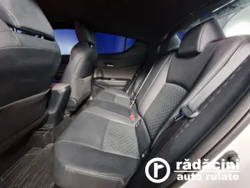 TOYOTA C-HR 2.0i HIBRID BI-TONE 152 CP