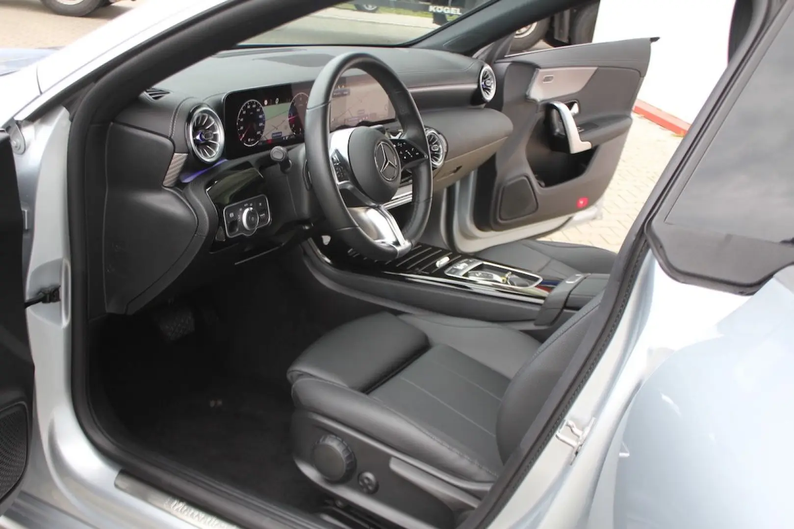 Mercedes-Benz CLA 180 d Coupé Cp. Progressive