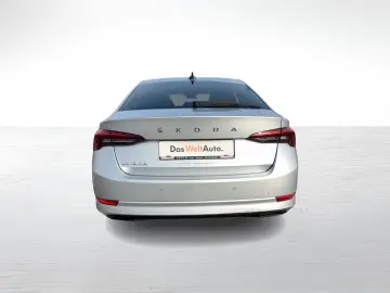 Škoda Octavia AMBITION 1.5 TSI