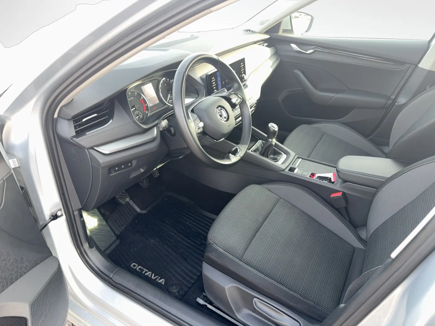 Škoda Octavia AMBITION 1.5 TSI