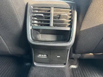 Škoda Octavia AMBITION 1.5 TSI