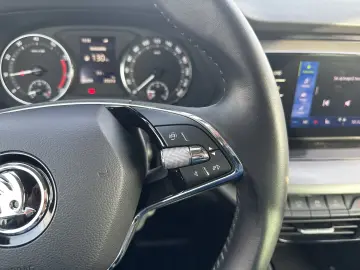 Škoda Octavia AMBITION 1.5 TSI