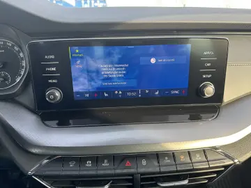 Škoda Octavia AMBITION 1.5 TSI