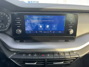 Škoda Octavia AMBITION 1.5 TSI