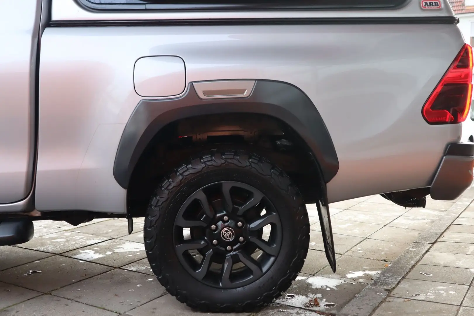 HILUX  4x4  HARDTOP  LADEAUSZUG  BF GOODRICH A T