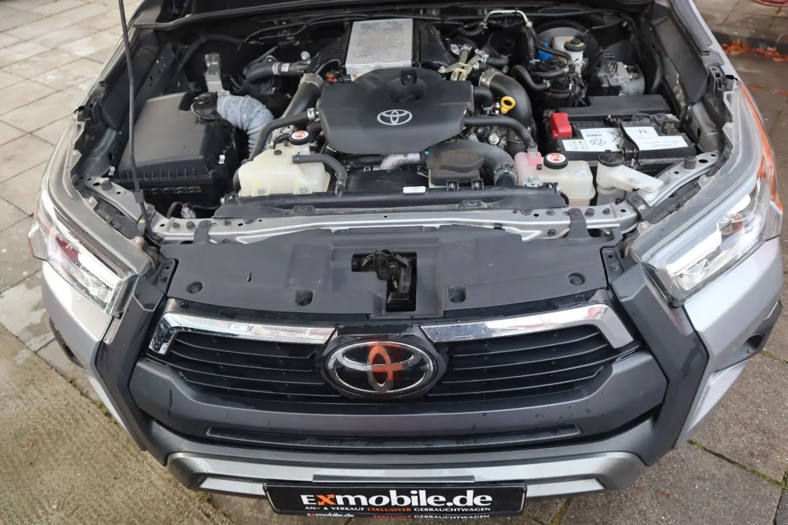 HILUX  4x4  HARDTOP  LADEAUSZUG  BF GOODRICH A T